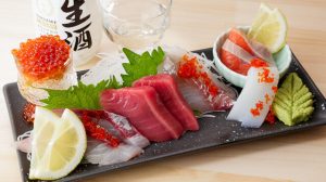 Nakahide assortment, with mini salmon roe bowl, assortment