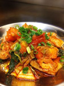 Spicy stir-fried Chicken and Tomato