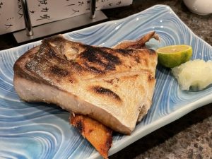 Salt-grilled yellowtail collar